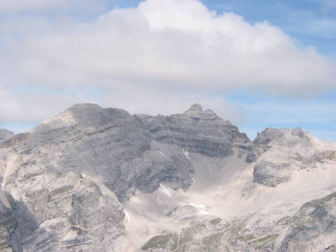 Blick über das Roßloch auf Sonnenspitze, Bockkarspitze und Lalidererspitze (IMG_3815)
