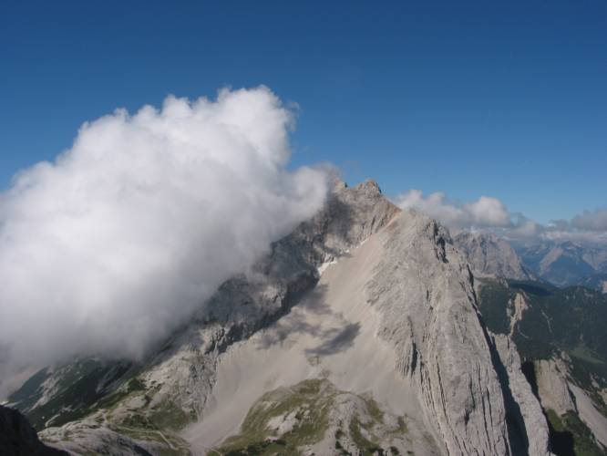 Blick von der Speckkarspitze über das Lafatscherjoch zum Kl. Lafatscher (IMG_3916)