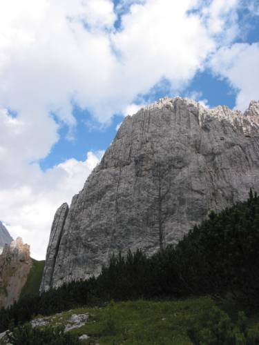 Felswand oberhalb des Durchschlags (IMG_3987)