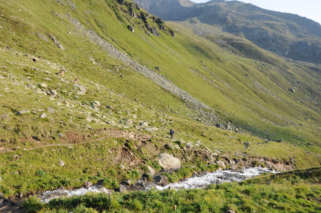 Jörg geht nach St. Sigmund hinunter.